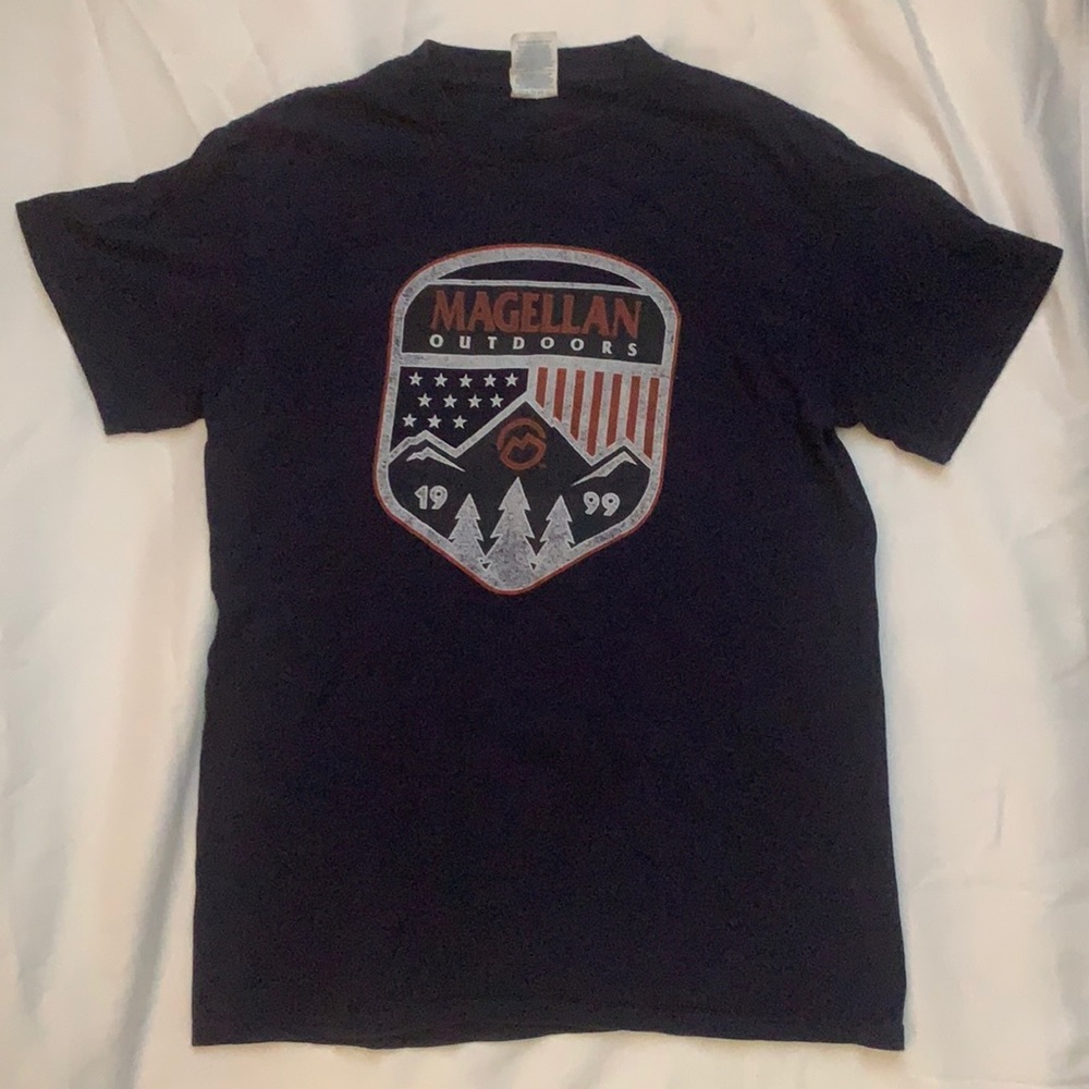 Adult Small Magellan Outdoors shirt